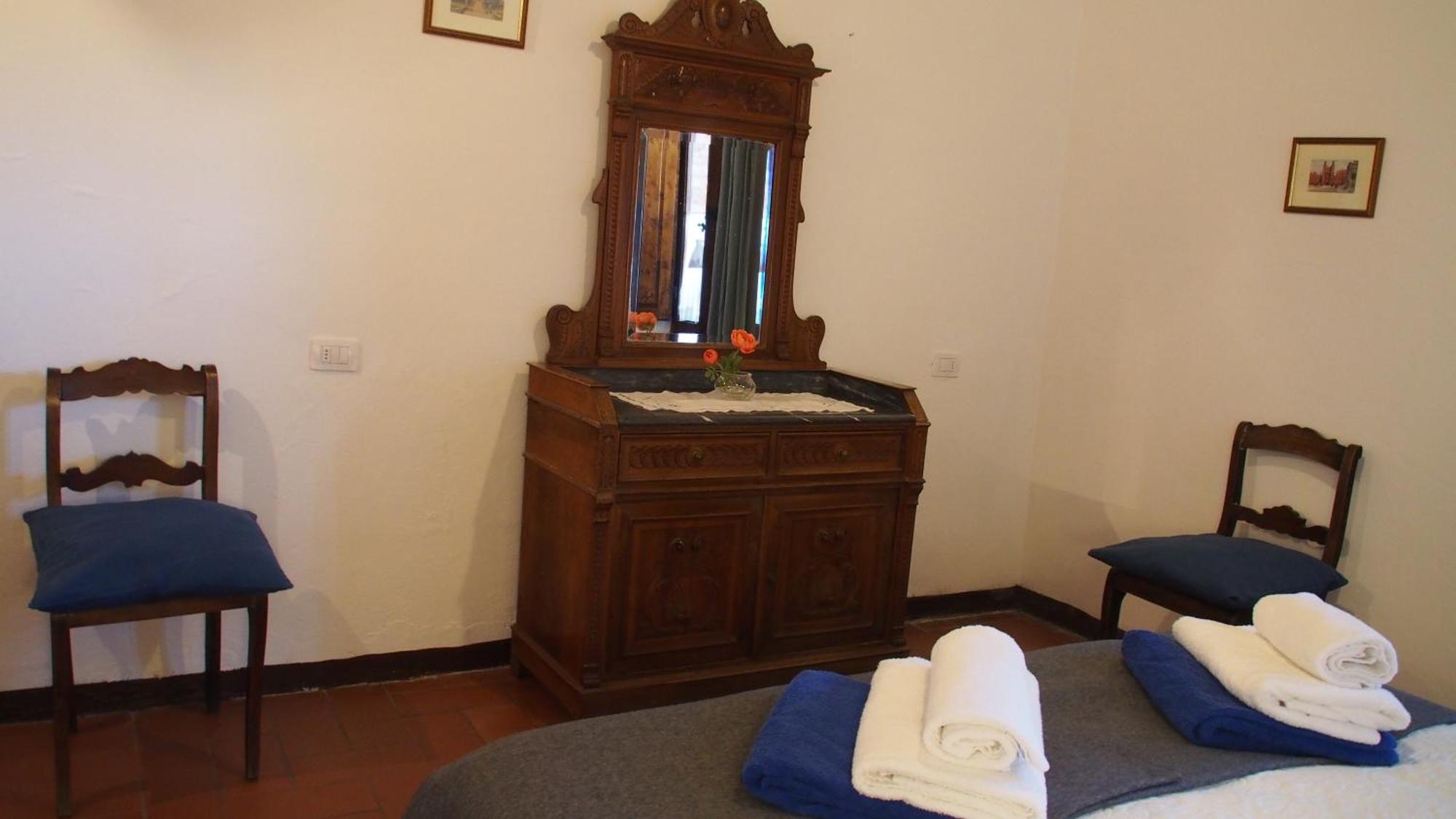 Podere L'Aquila Apartment Gaiole in Chianti Room photo